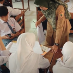 Peningkatan Pemahaman  Peserta Didik Kelas X SMK 17 Parakan pada Materi Teks LHO  Menggunakan Media Permainan Teka Teki Silang